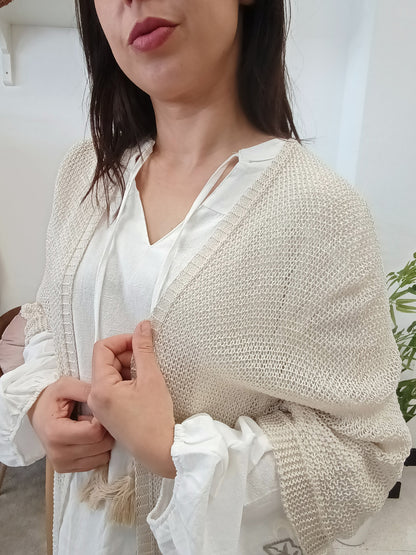 Chaqueta calada beige